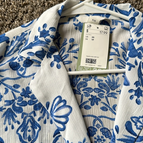 Cropped relaxed button up - Picture 3 of 3